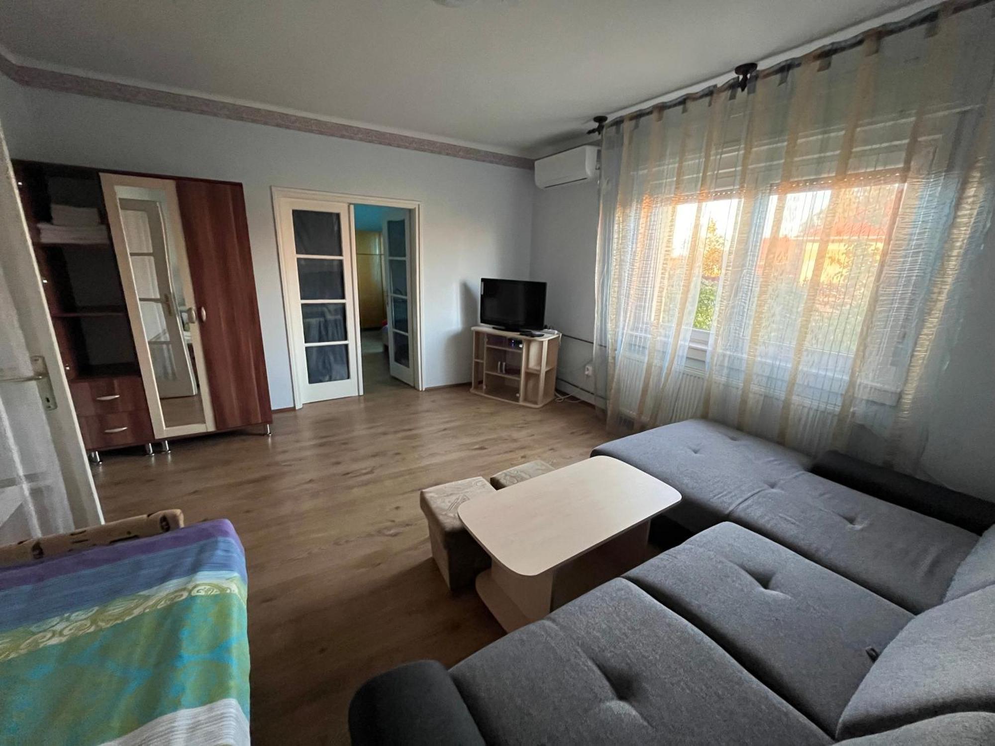 Abigel Apartman Morahalom Ngoại thất bức ảnh